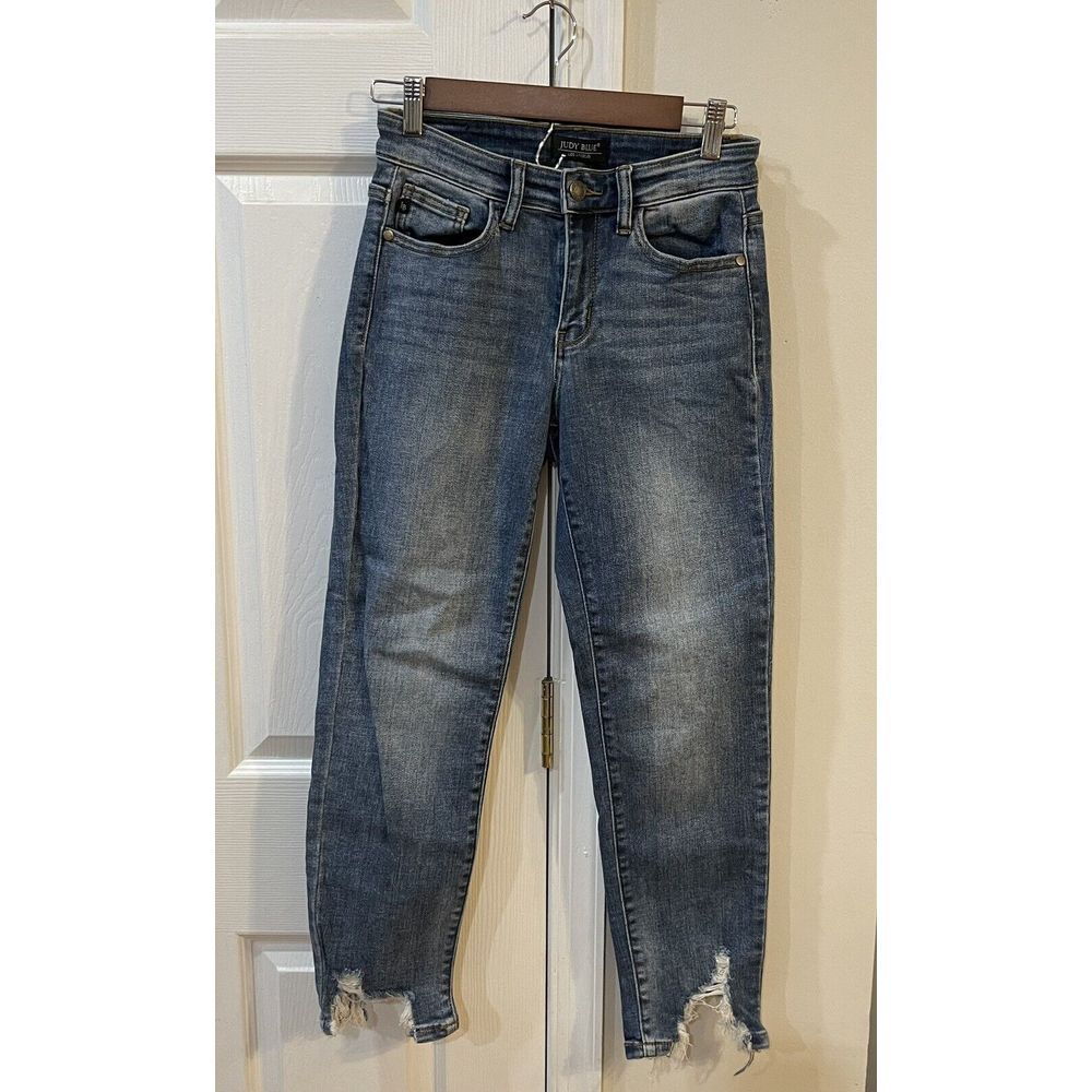 Judy Blue Slim Fit Sz 1 Women's Jeans Shark‎ Bite Hem Mid Rise